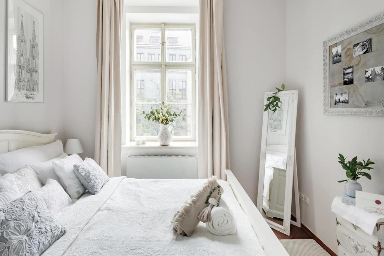 Old Town Square Apartment Prag Dış mekan fotoğraf